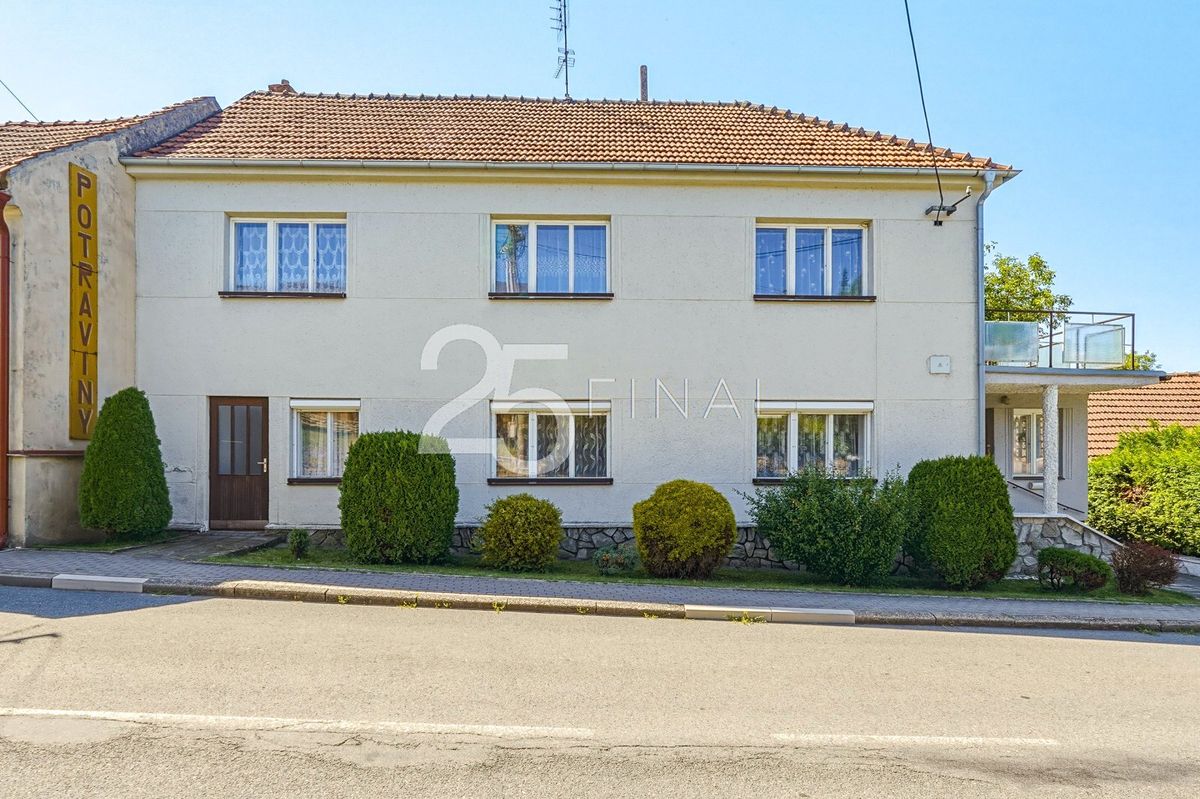 Prodej rodinného domu 160 m², pozemek 398 m²